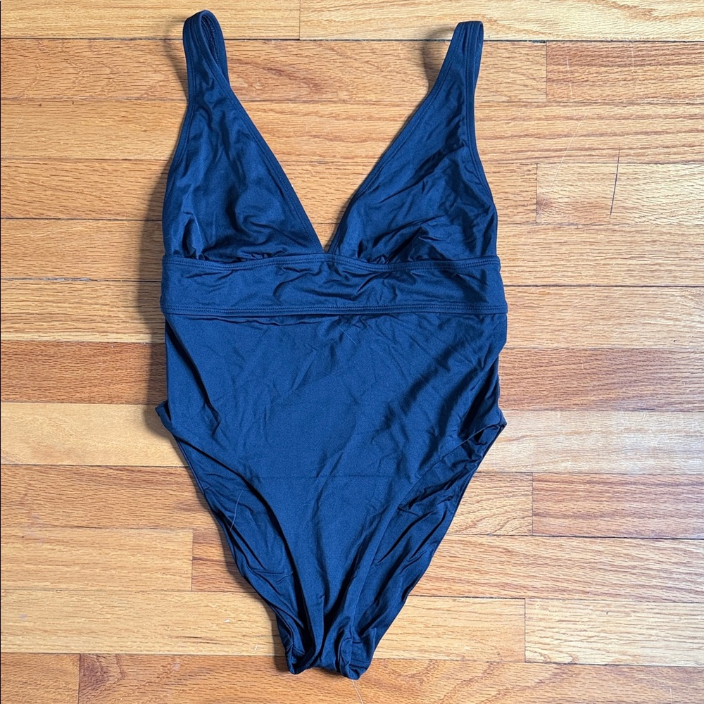 Monday Swimwear Portofina One Piece Black Size Small